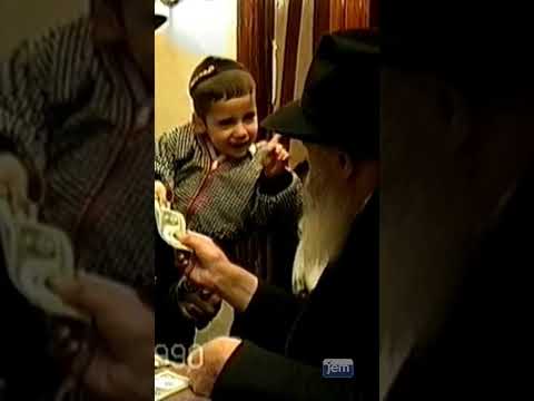 A Moving Collage Of Children & The Rebbe