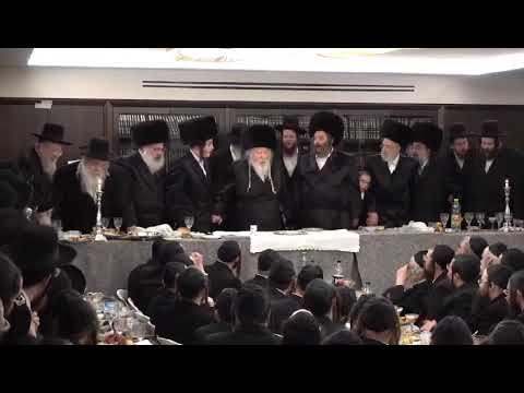 Gerer Rebbe Dances at Grandson’s Sheva Brochos