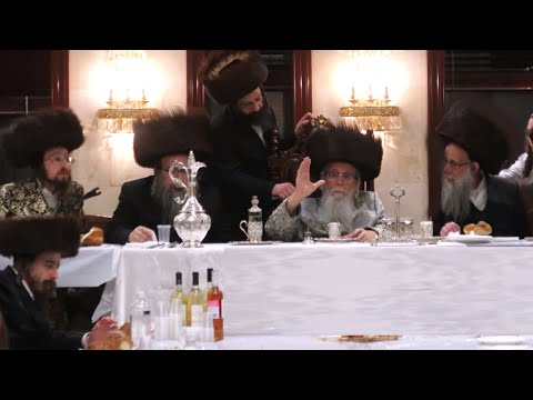 שושן פורים ביי האדמו”ר מ’דינוב | Shushan Purim with Dinev Rebbe